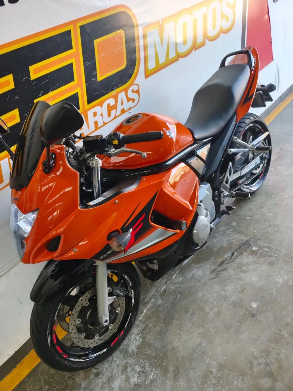 GSX 650F  - Foto 3