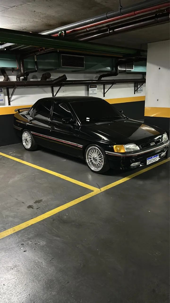 Ford Verona Verona GLX 1.8i / 1.8 4p 1994