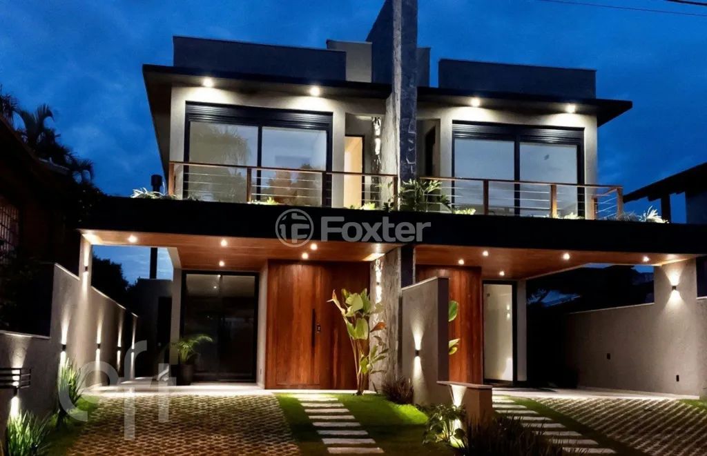 Casa à venda Rua das Bauxitas, Pântano do Sul - Florianópolis