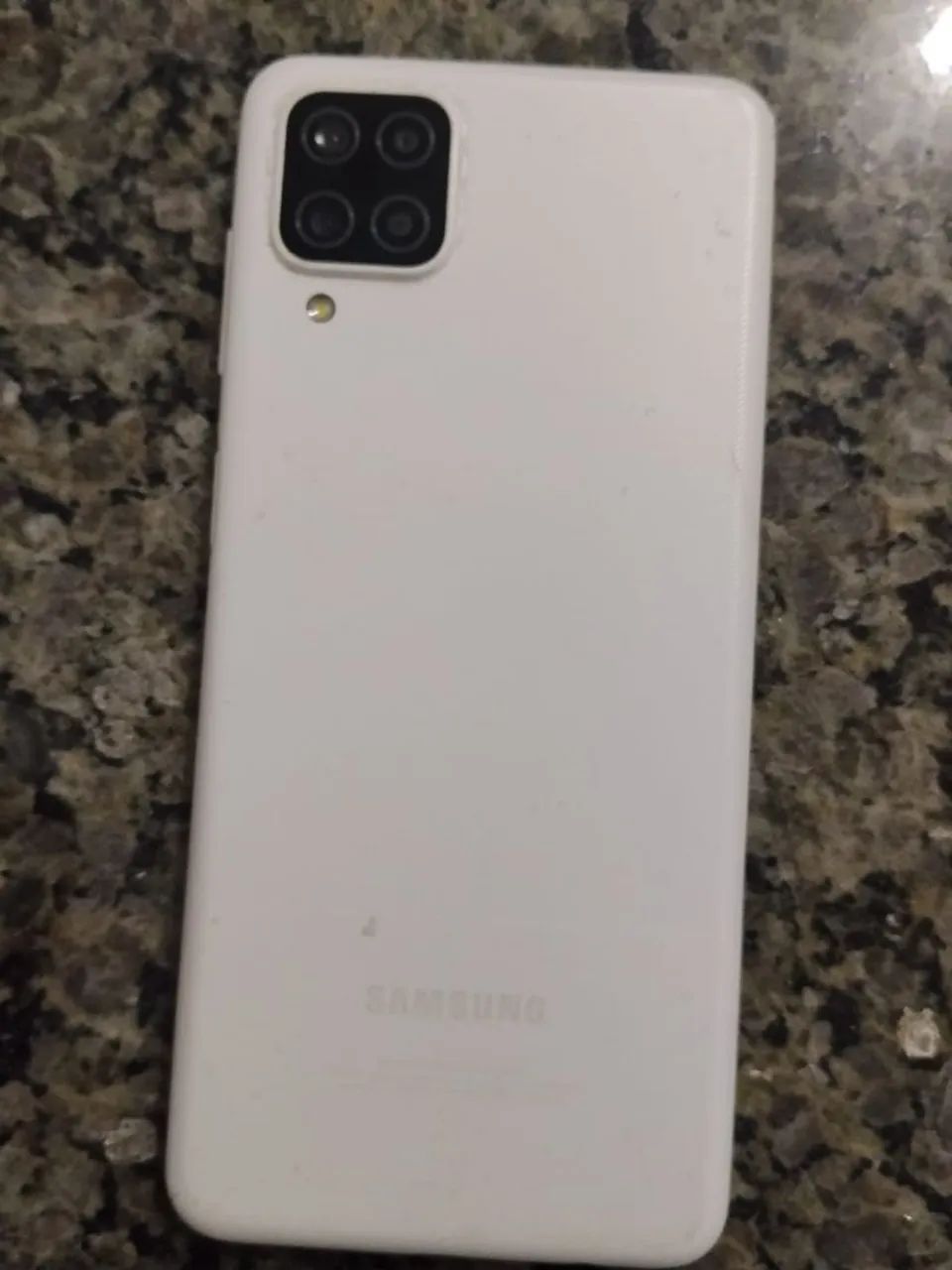 Samsung A12