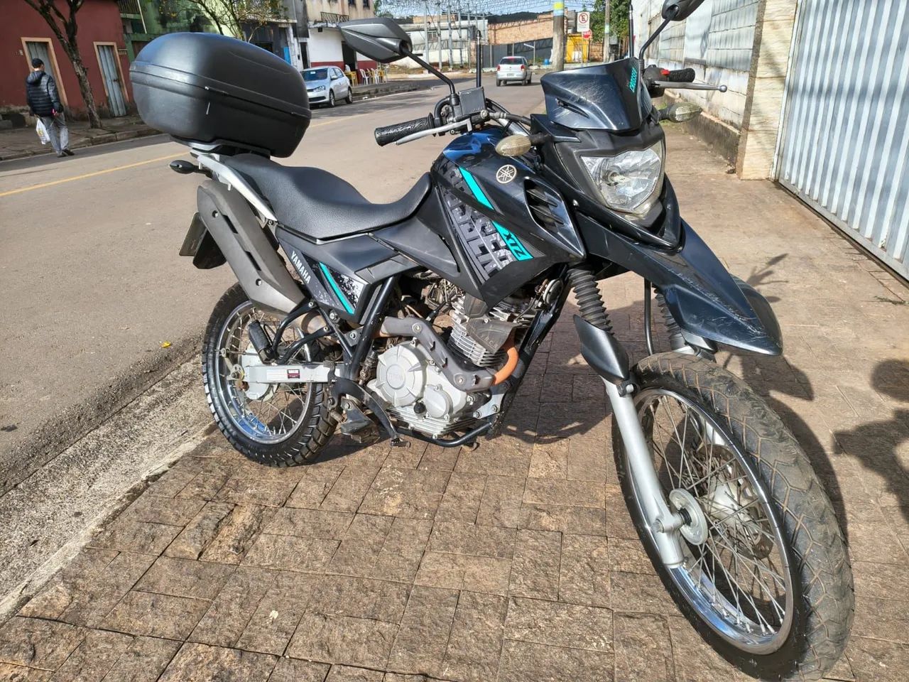 Crosser top $12,900