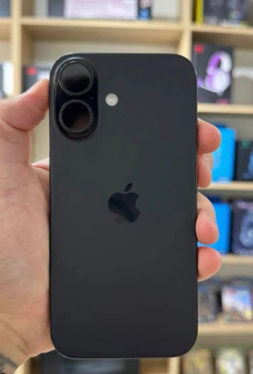 iPhone 16 ( 3 meses de uso ) 