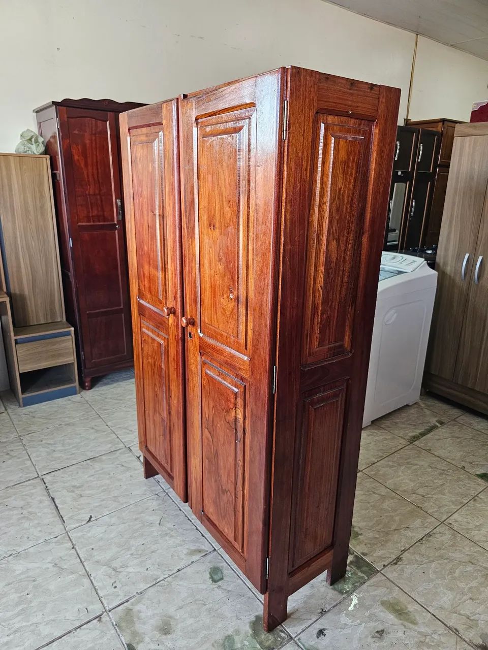 Guarda roupa de macacauba usado - Foto 4