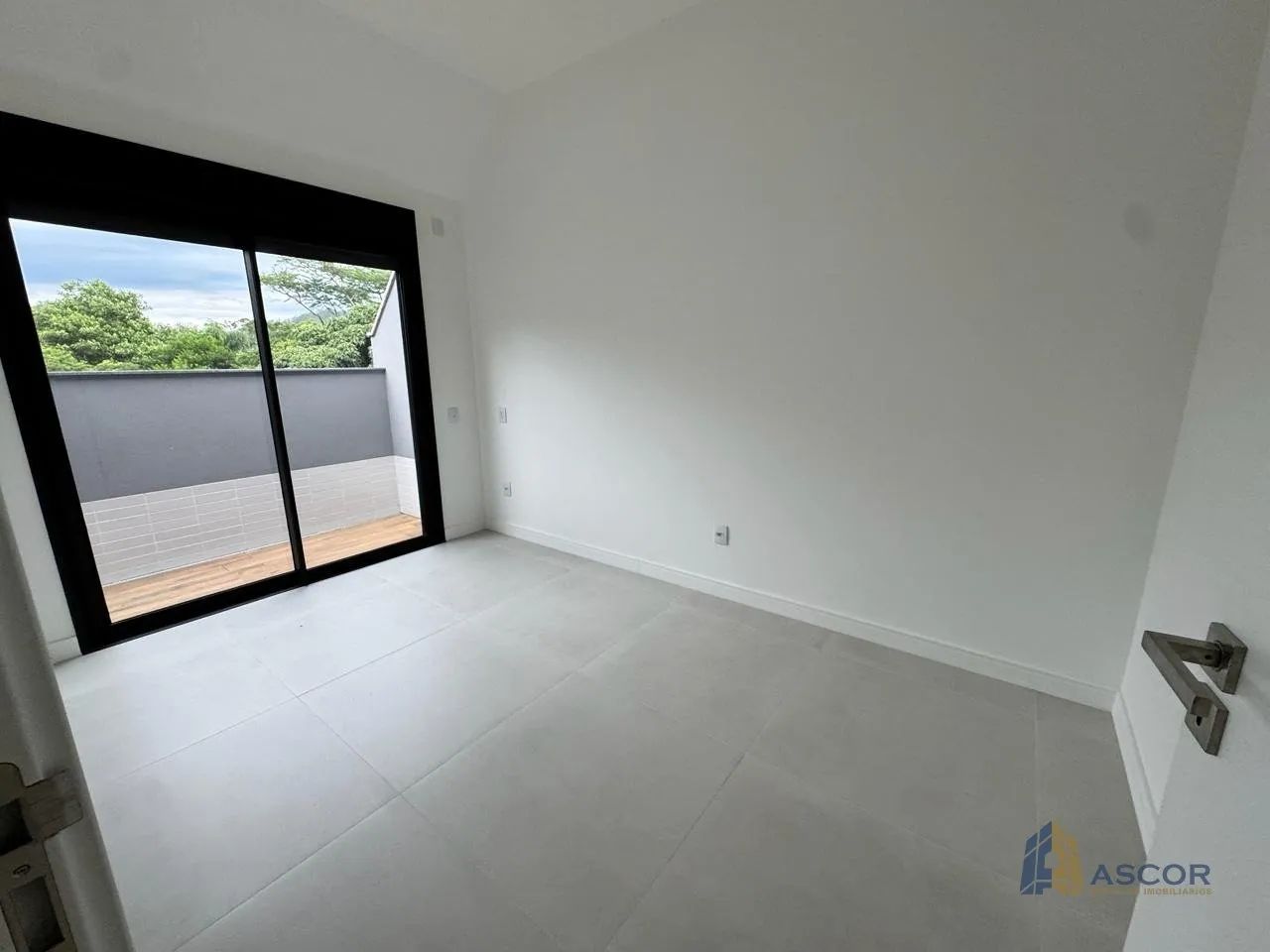 Loft com 2 Suítes, 2 Vagas e Hobby Box entre João Paulo e Santo Antônio de Lisboa - Foto 4
