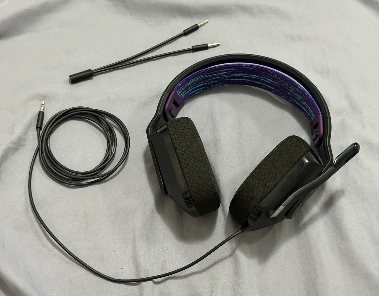 Headset  gamer logitech G335 NOVO