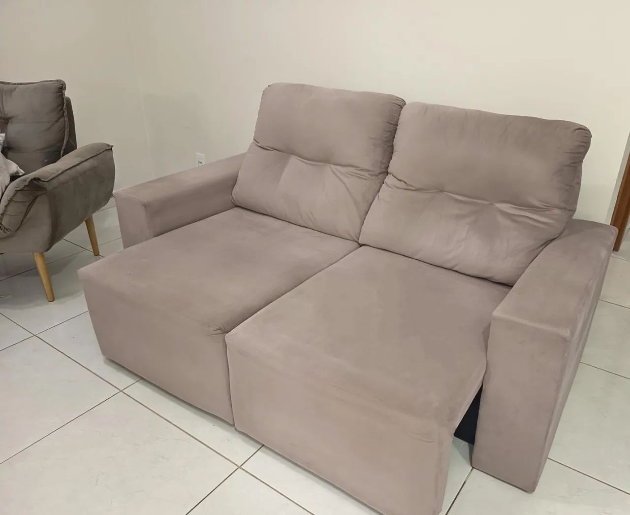 Sofá Retrátil 2 Lugares - Foto 2