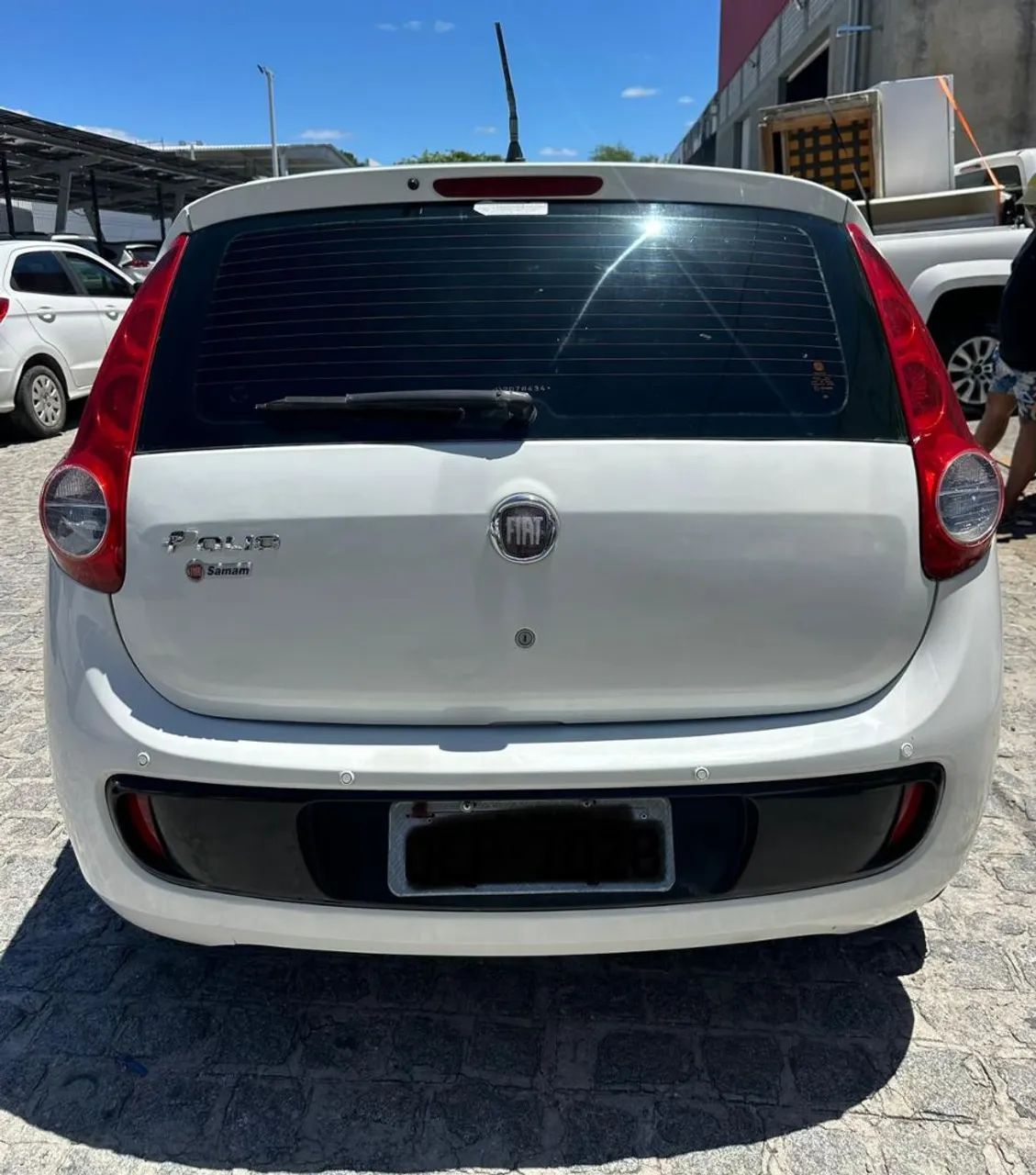 Fiat Palio Attractive 1.0 EVO Fire Flex 8V 5P 2013 - Foto 2