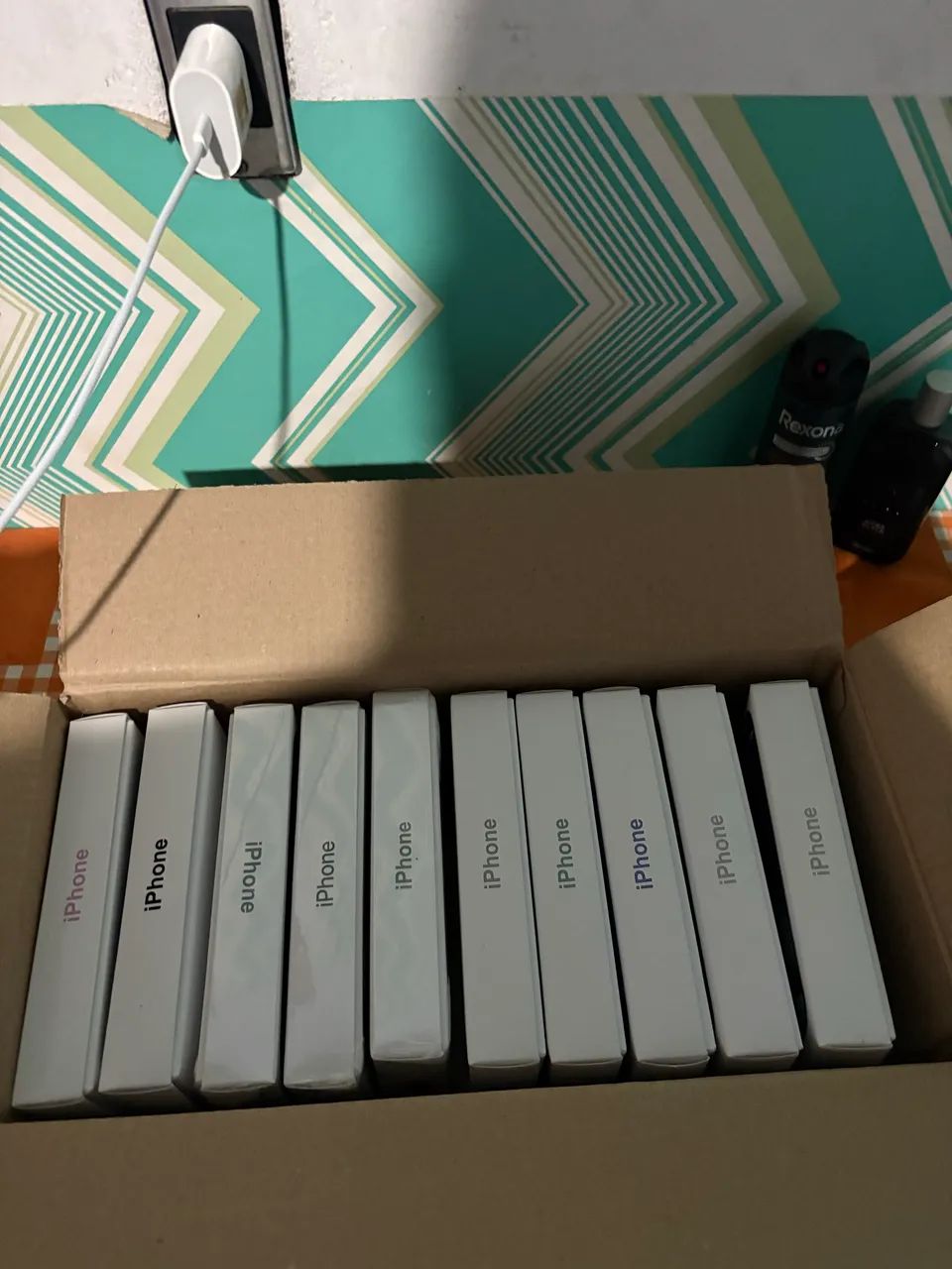 Caixinhas iphone 16 , 16 pro e 17 pro max - Foto 3