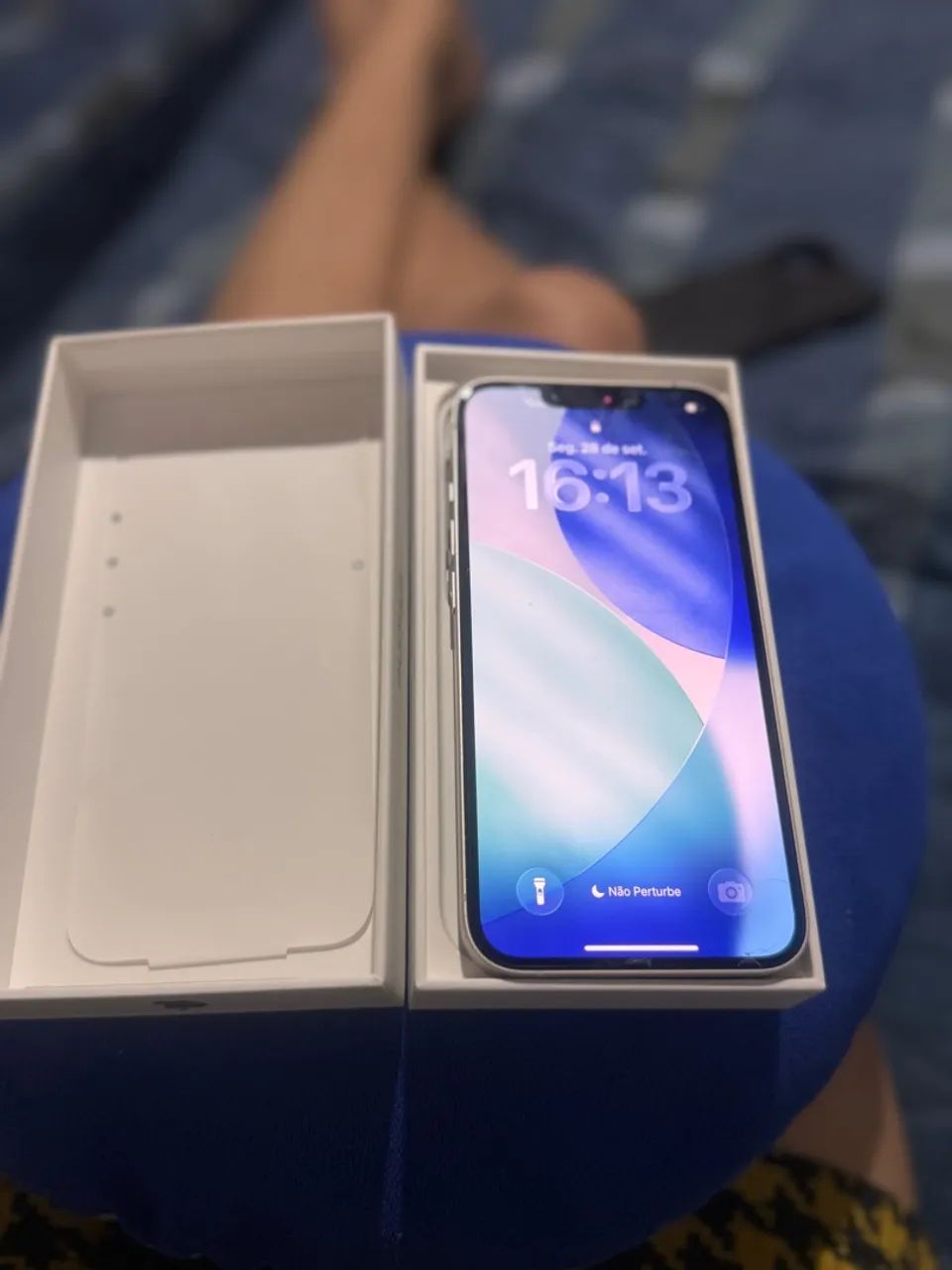 IPhone 13 128g branco em bom estado de uso  - Foto 4