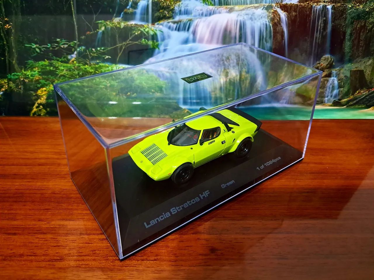 Miniatura Lancia Stratos HF Street Version 1:43 HPI, impecável