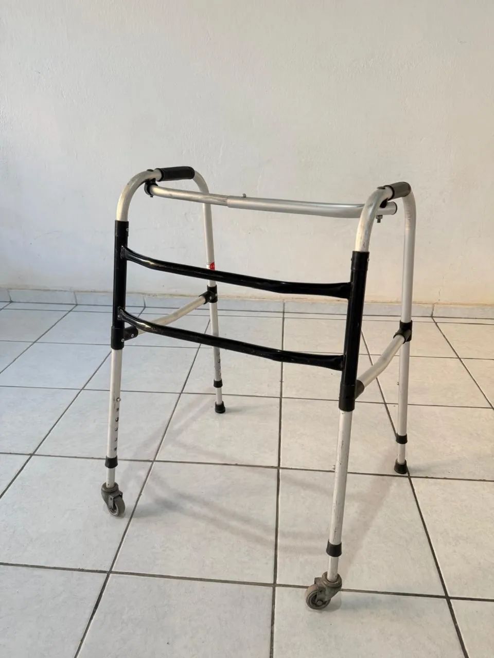 Andador - Foto 2