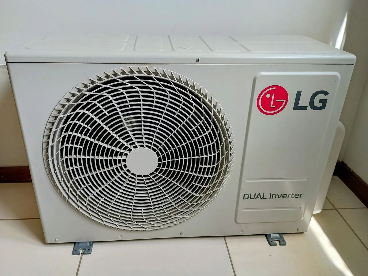 Ar condicionado split LG 18000 BTUs 