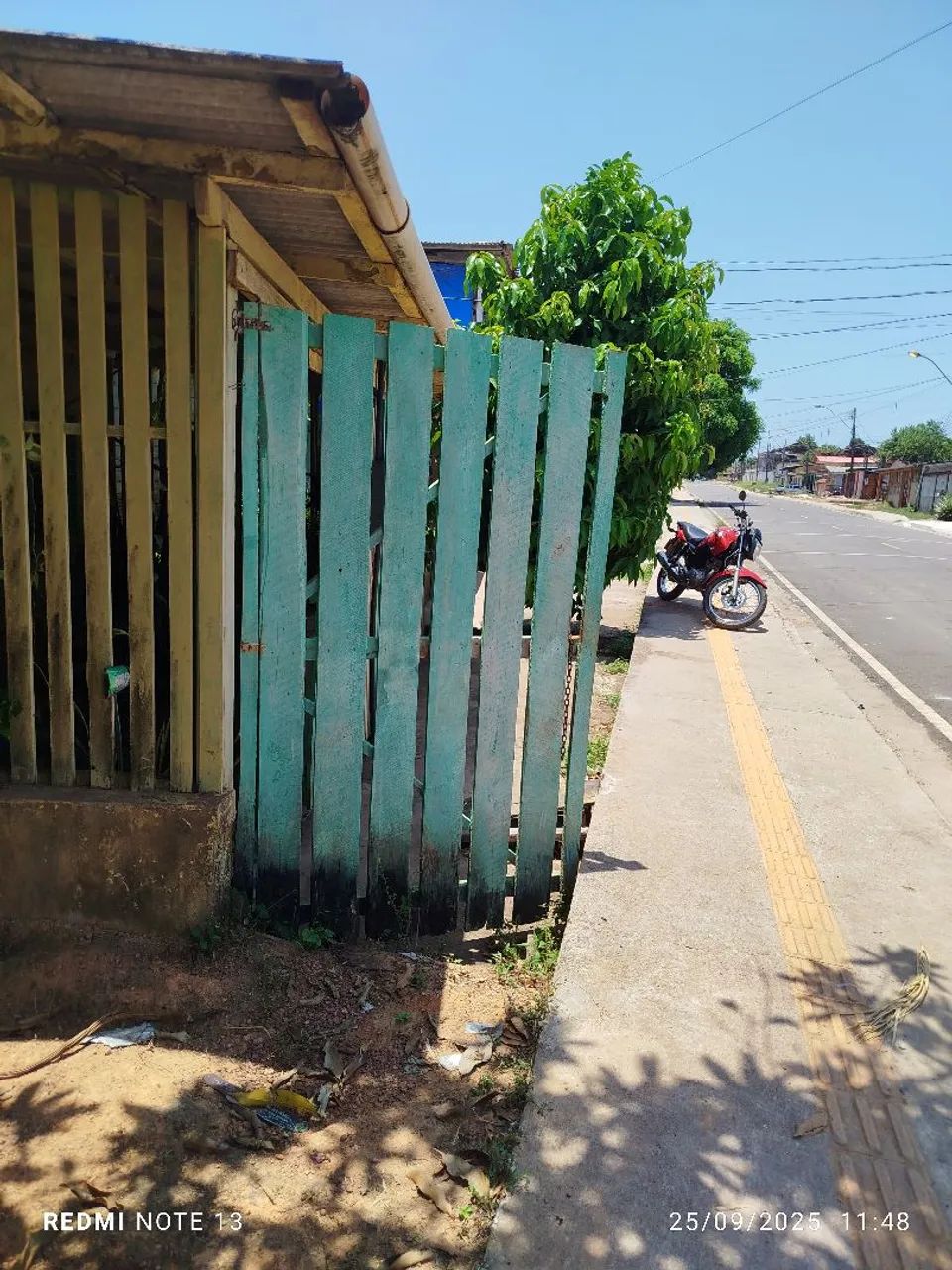 Vendo casa na rua asfaltada  - Foto 3