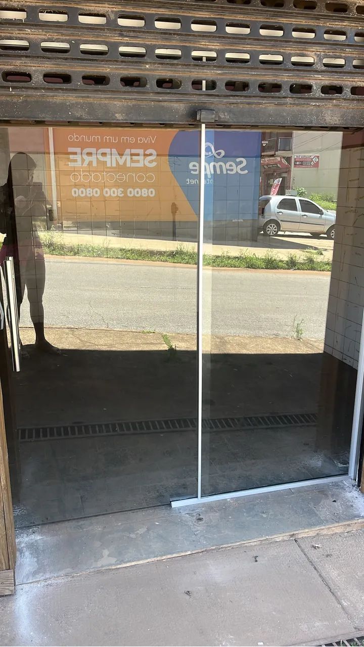 Porta de vidro nova 