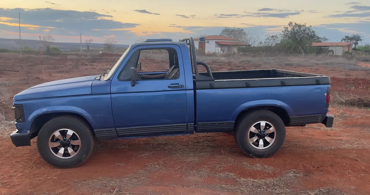 Chevrolet D-20 S / Luxe 3.9/4.0 Diesel 1988