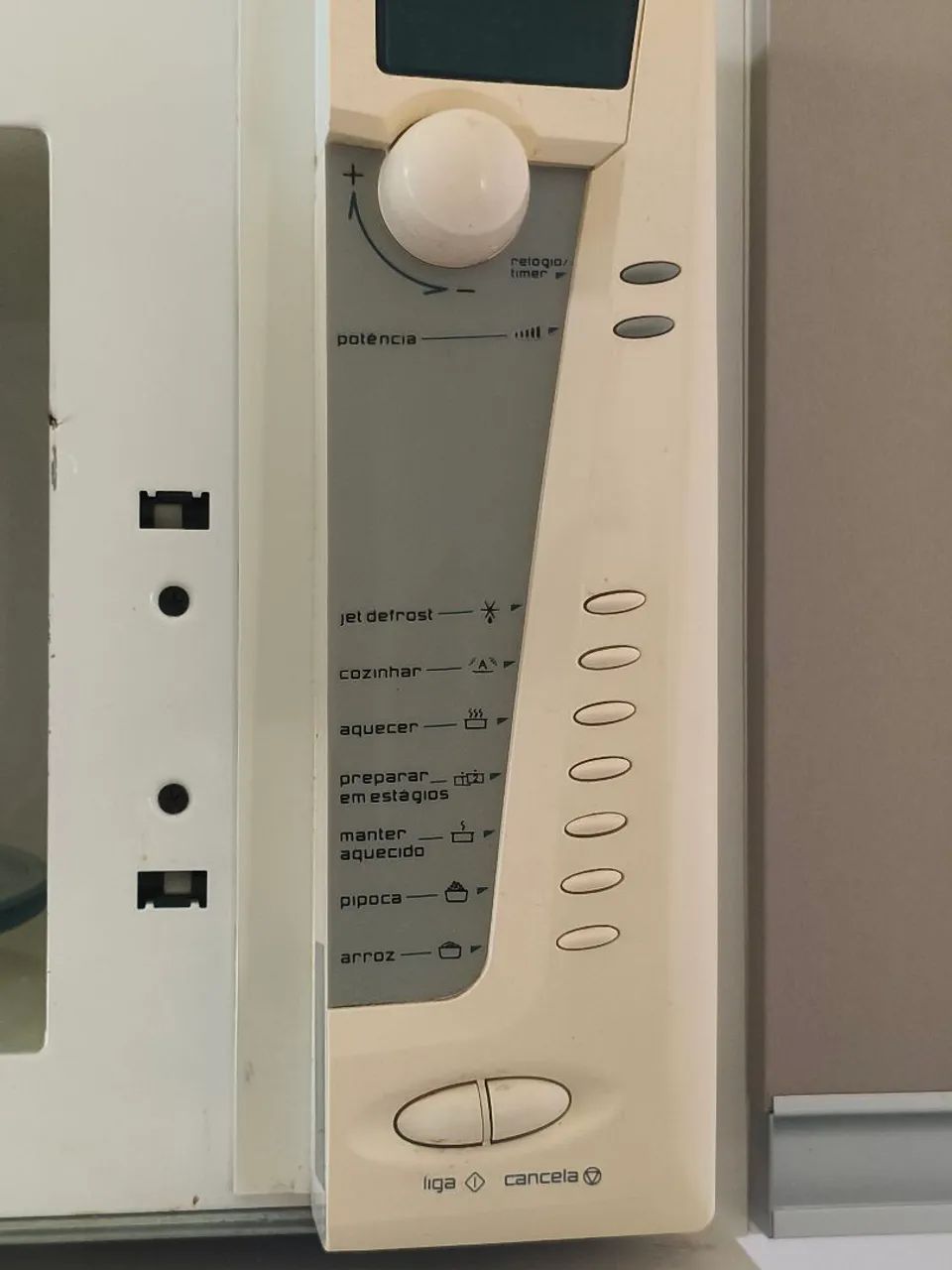 Microondas Brastemp 27 litros funcionando perfeitamente  - Foto 4