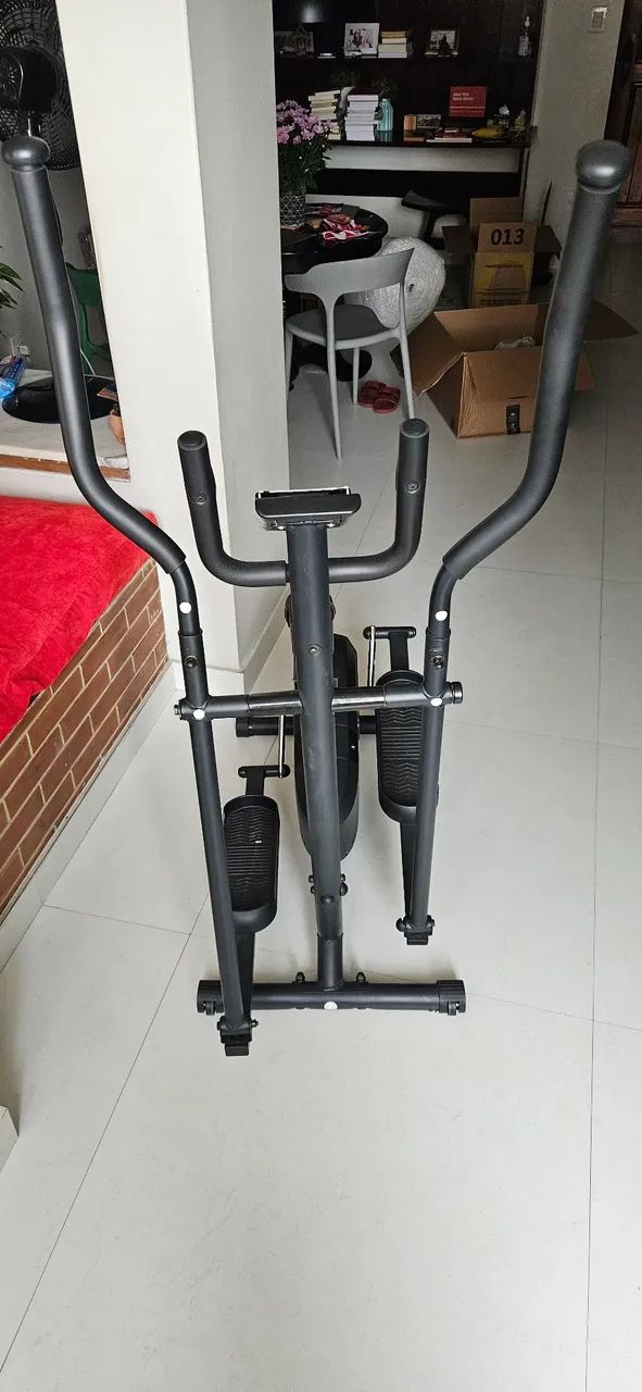 Aparelho Eliptico E25 Acte Magnetico - Foto 5