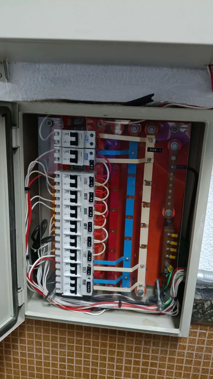Eletricista disponível 
