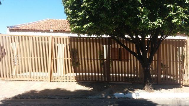 Vendo ou troco por apartamento