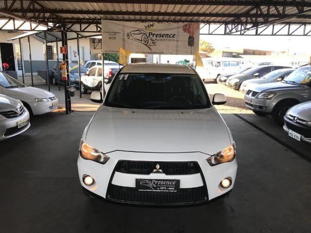 Mitsubishi Outlander 2.4 Aut Completa