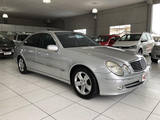 Mercedes-Bens E 320 ano 2004 impecável