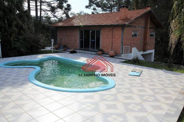 Chácara toda documentada com área de 36.000 m² (1,5 alqueire), toda cercada, com 4 tanques