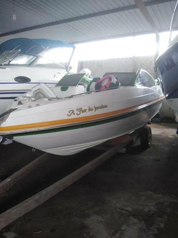Lancha focker 200