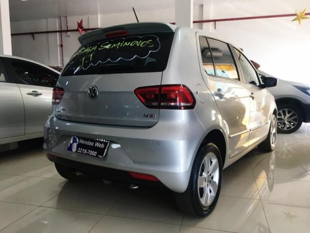 VOLKSWAGEN FOX 1.6 MSI HIGHLINE 16V 2017 - Foto 5