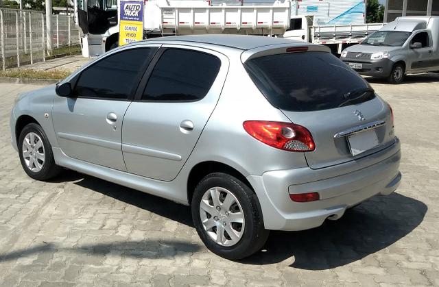 Peugeot 207 Xr 1.4 Hatch ano 2012 Repasse - Foto 2