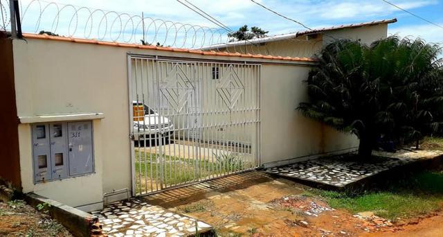 Bloco com 3 apartamentos na Vila Militar ao lado da Fundação Hospitalar