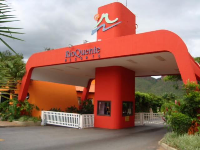Excelente apartamento de 2qtos e 88m2 a poucos metros do rio quente resorts - Foto 2