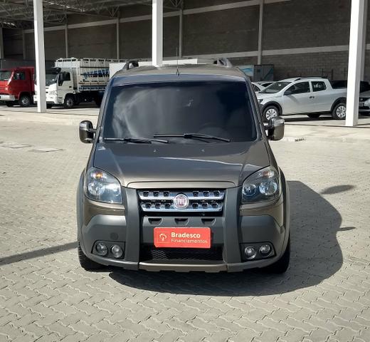 Fiat Doblo adventure 1.8 xingu locker 6 lugares ano 2013 - Foto 6