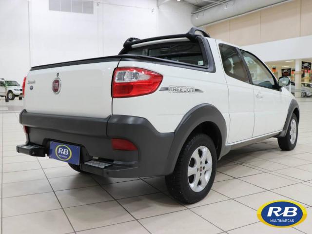 Fiat Strada FREEDOM CD - Foto 4
