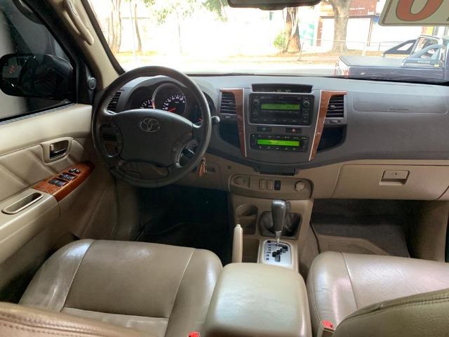 Toyota Hilux SW4 2010, 7 lugares , motor 3.0 turbo diesel - Foto 9