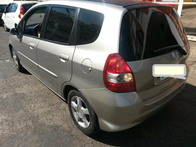 Vendo Honda FIT - Foto 5