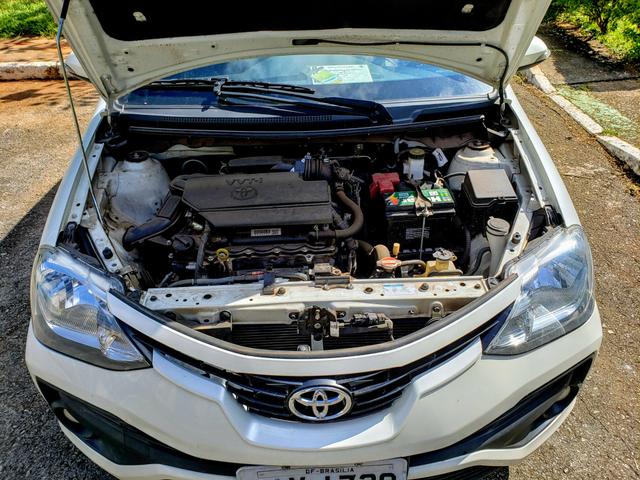 Vendo Etios Platinum - Foto 4