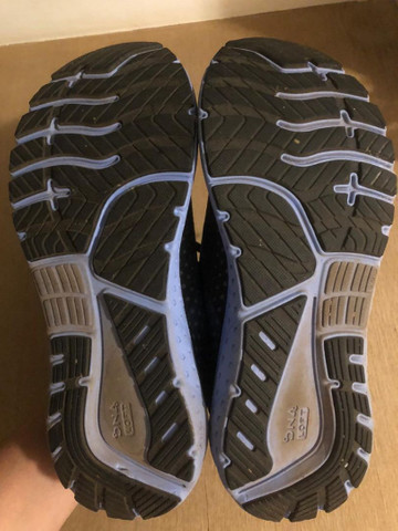 tenis brooks glycerin feminino