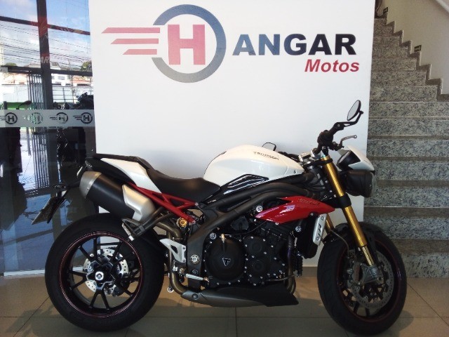 TRIUMPH SPEED TRIPLE 1050R