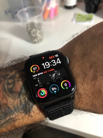 apple watch série 4 usado olx