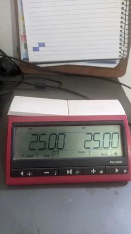 Relógio digital de xadrez DGT 2500