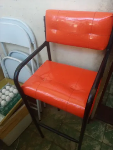 Cadeira de Barbeiro Malbec Infantil - Base Hidráulica - Cadeira de
