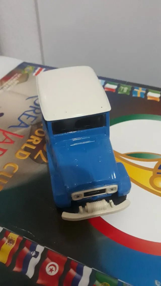 Miniatura toyota bandeirantes escala 1/43 - Foto 5
