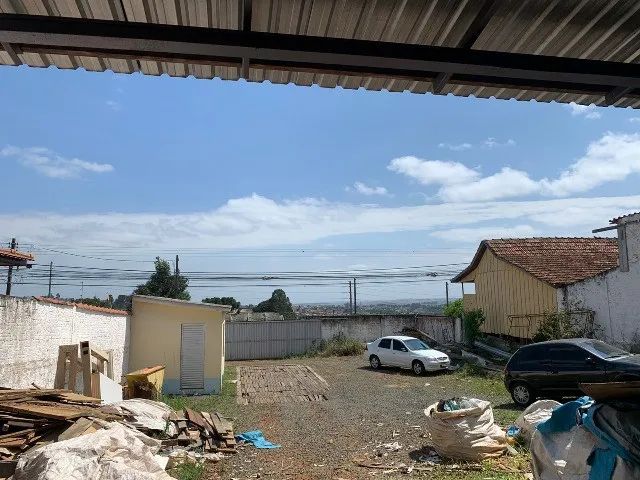 Excelente terreno contendo um barracão em ótima localização de Uvaranas !! - Foto 2