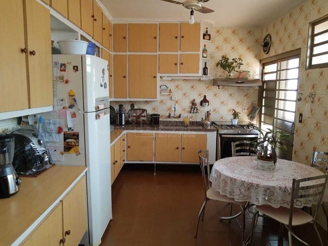 Locação de Casas / Comercial na cidade de Araraquara - Foto 11