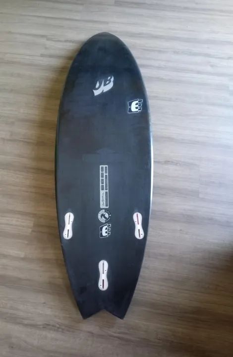 PRANCHA FULL CARBONO 5'6 18 23L UDO BASTOS - Foto 2