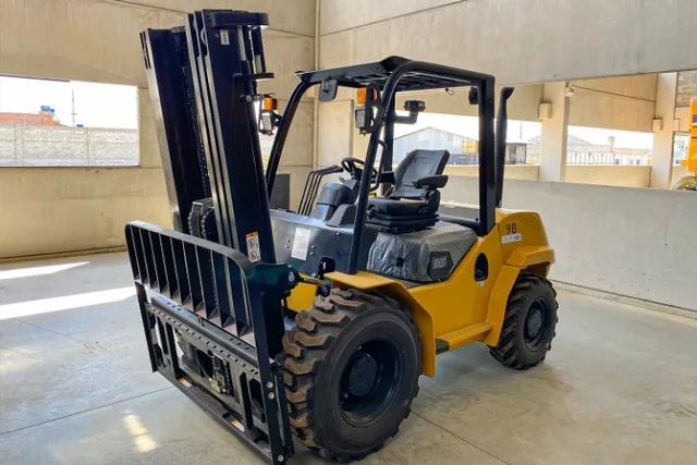 Empilhadeira 4x4 TEU Sem Cabine 3,5T Triplo Estágio - Foto 4