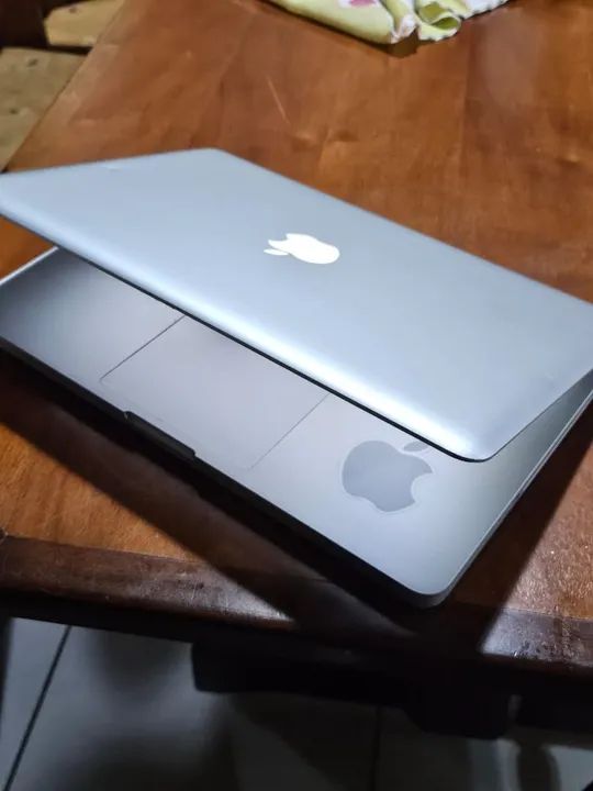 MacBook Pro 13,3 - Intel 7 Dual core 2,9Gb - 8Gb - HD 750Gb - Apple - Foto 2