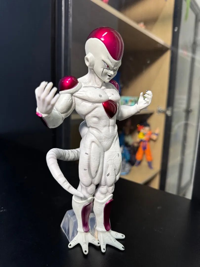 Figure Freeza com mais de 20 cm  - Foto 5