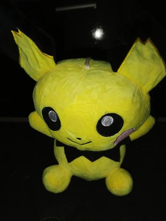 Pelúcia Pikachu 25 cm - Foto 2