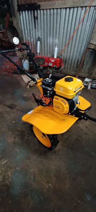 Tratorido moto cultivador semi novo - Foto 4